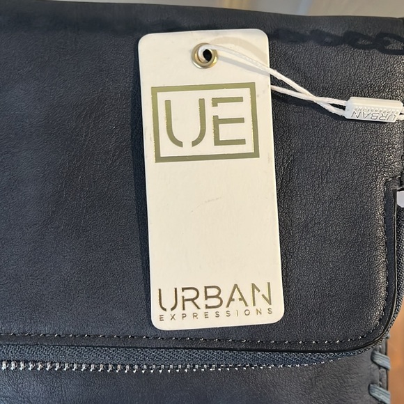 Navy blue cross body/shoulder bag - Picture 4 of 4